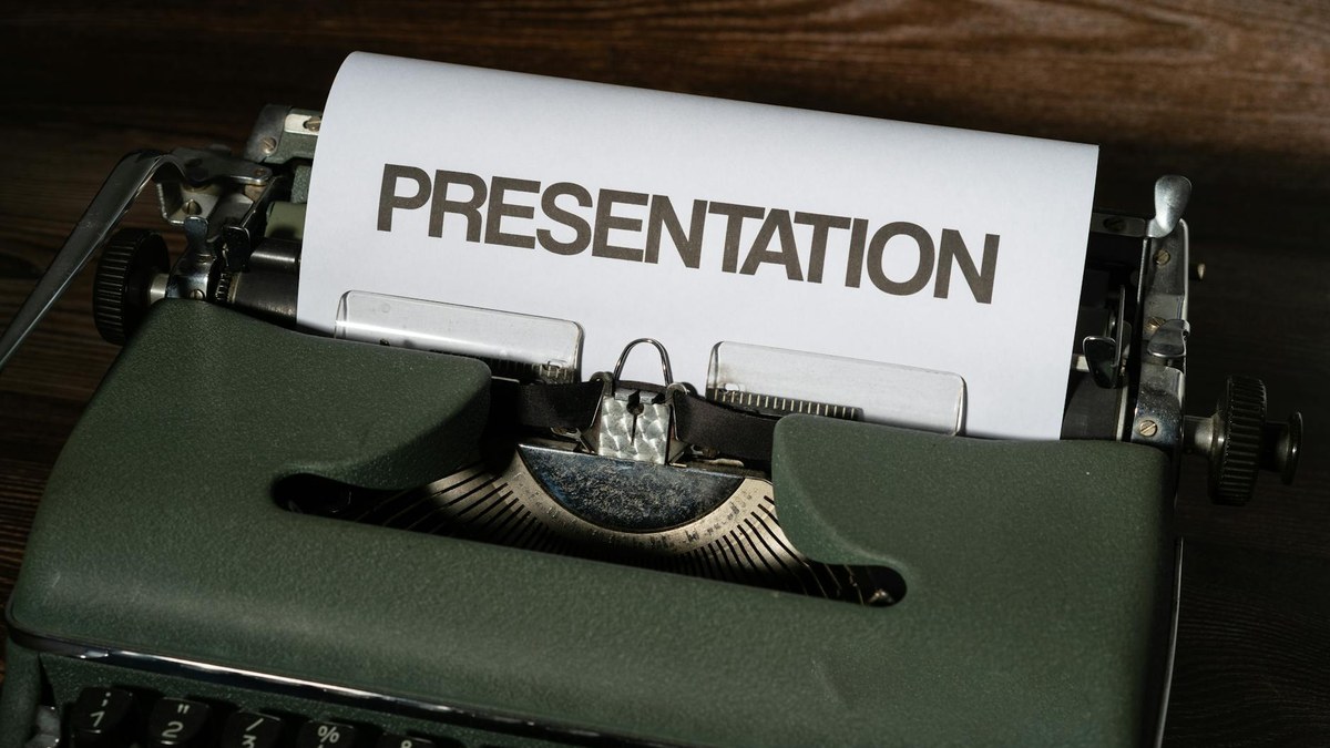 How to Write a PR Pitch That Journalists Actually Open